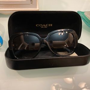 Never worn coach sunglasses